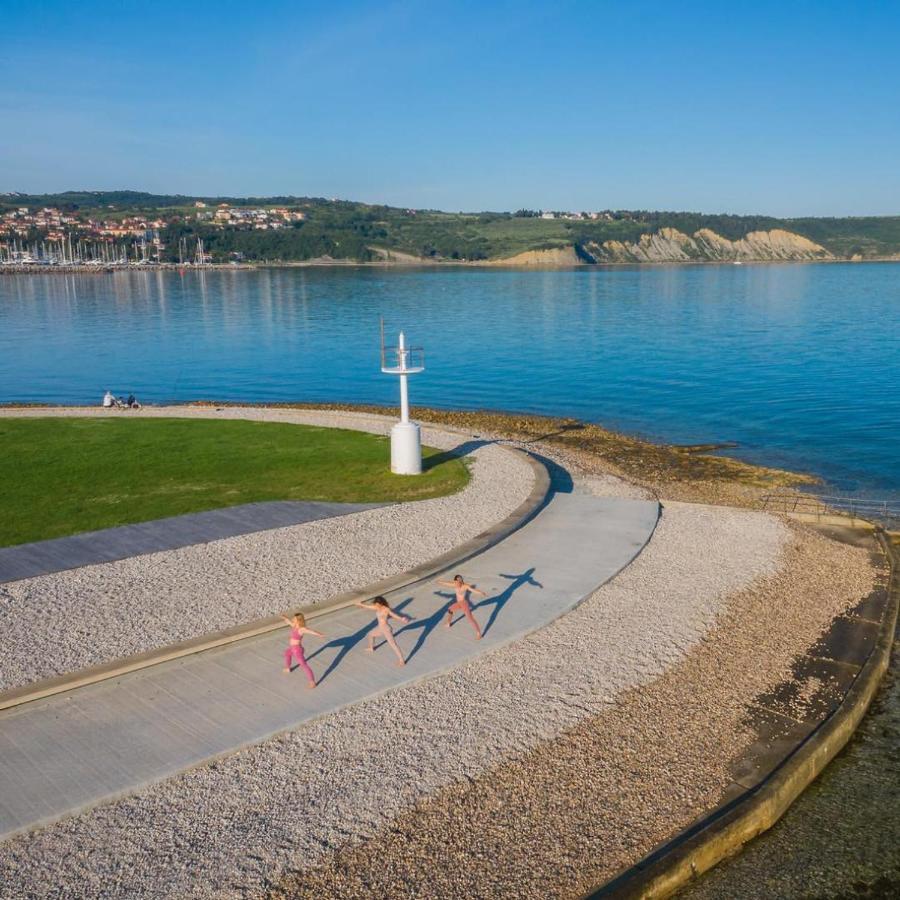 Apartmaji Stamcar Izola Buitenkant foto
